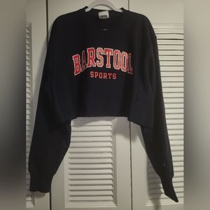 Barstool sports logo cropped crew neck size L